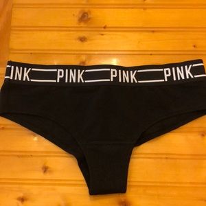 NWT Vs Pink undies
